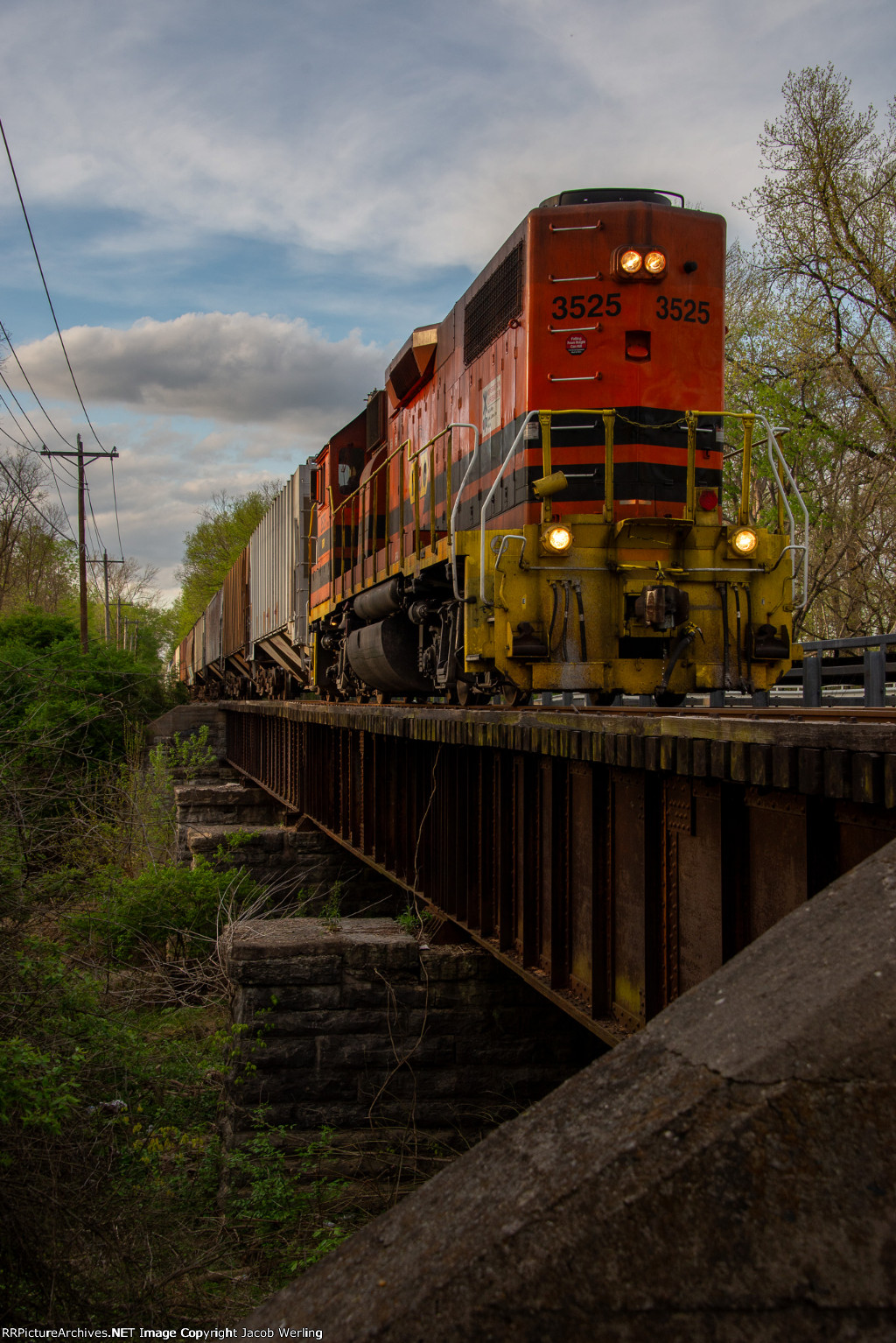 IORY 3525